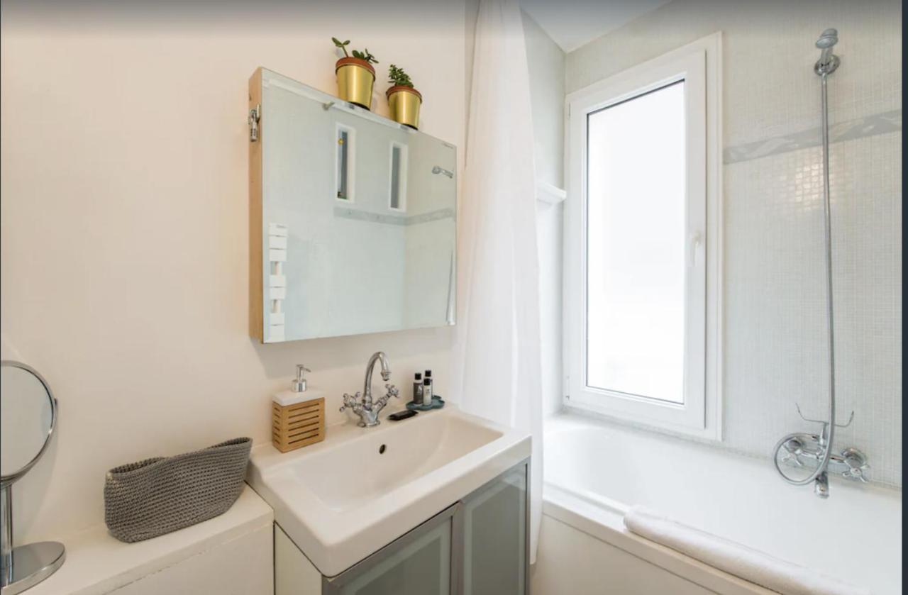 Paris Petit Appartement Lumineux Et Atypique Exteriér fotografie