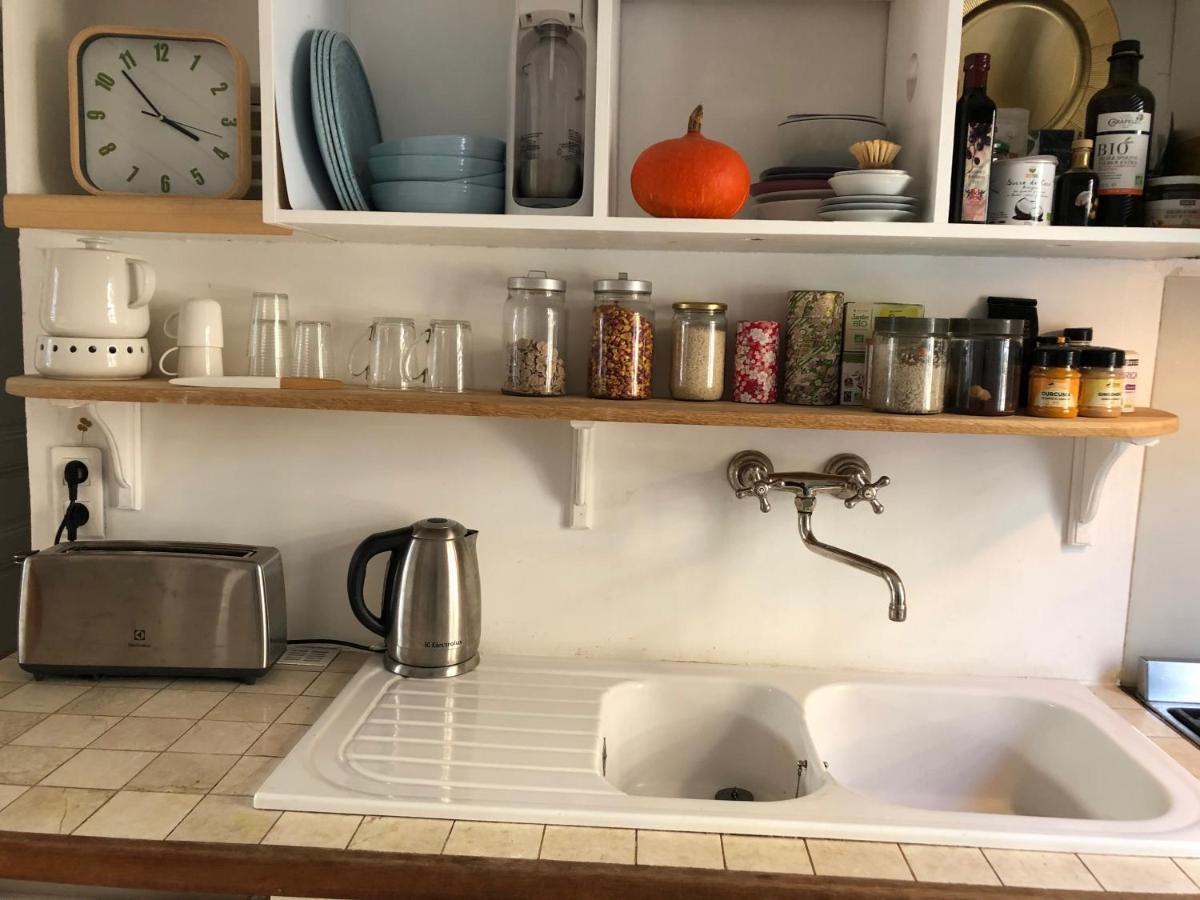 Paris Petit Appartement Lumineux Et Atypique Exteriér fotografie